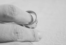 marriage ring divorce